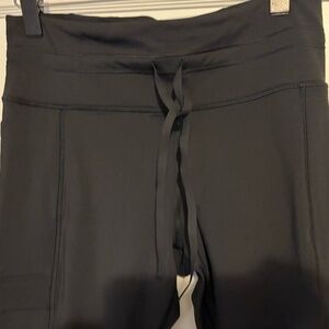 Athleta Rainier Cargo Leggings size Large